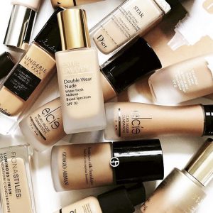 Top 8 kem nền tốt nhất cho da mụn 2023