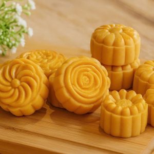 Cách làm bánh Trung thu nhân thập cẩm ngon đơn giản tại nhà